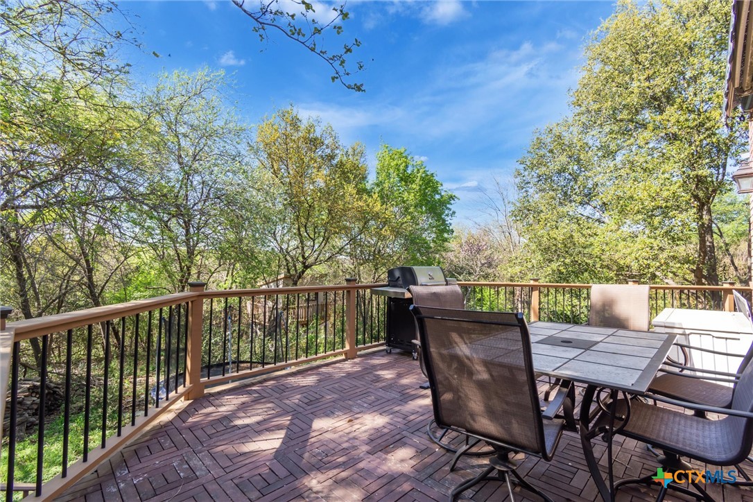 main property photo 45