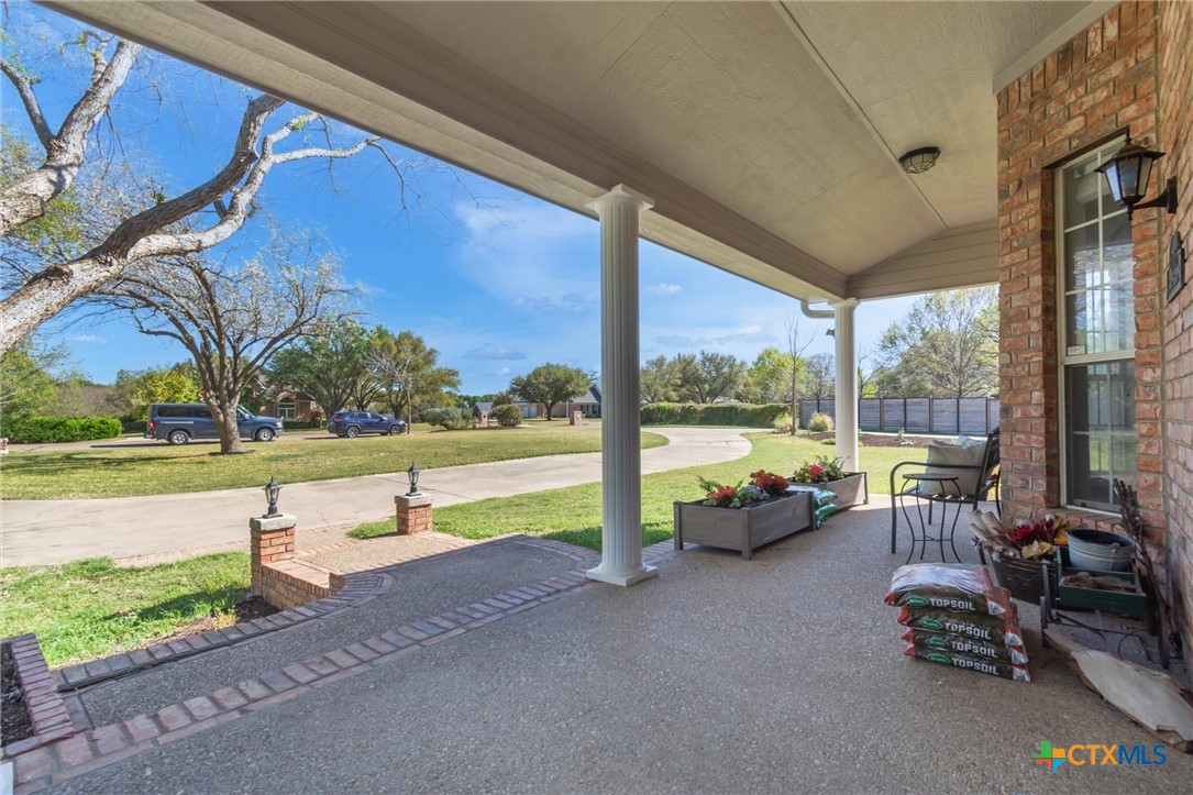 main property photo 46