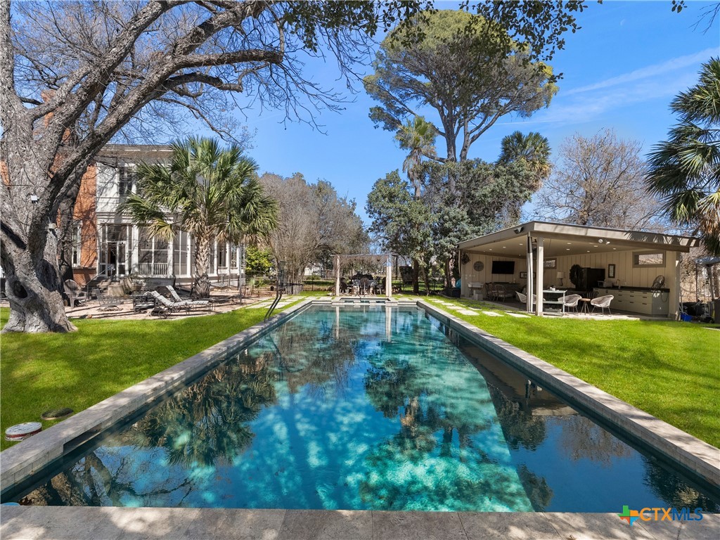 main property photo 34