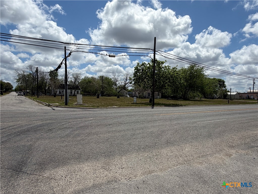 main property photo 6