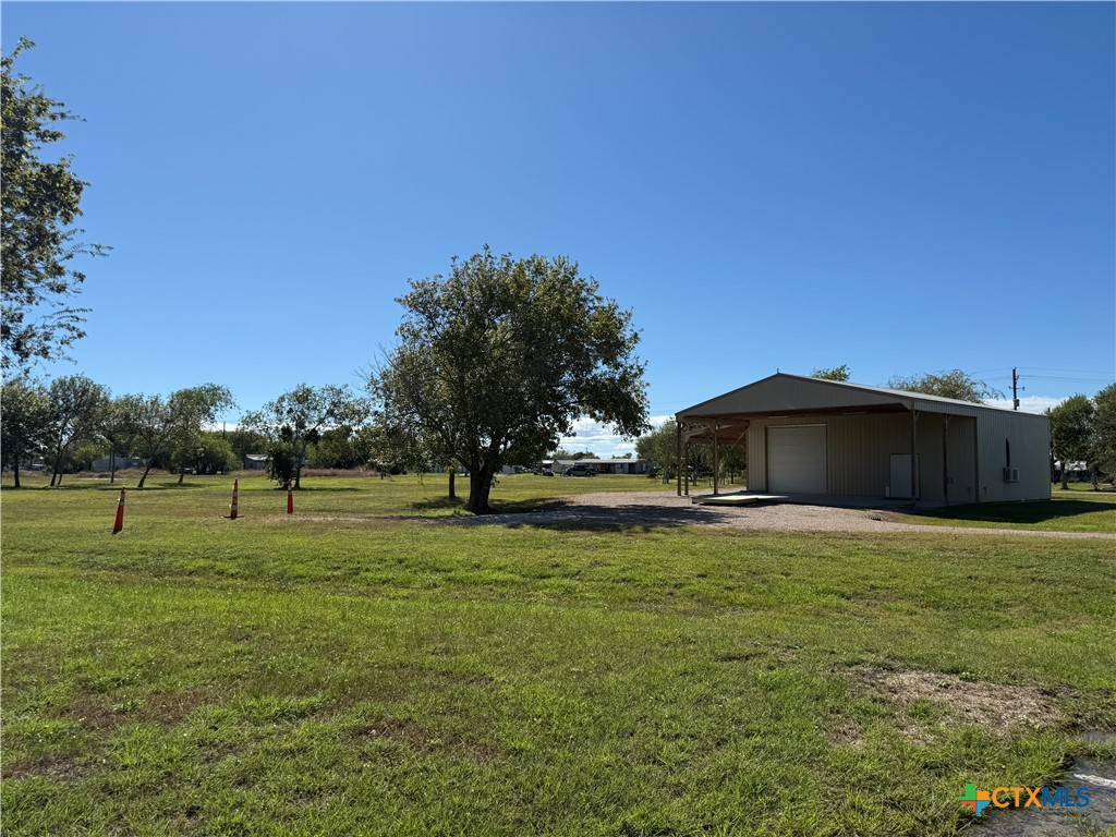 main property photo 10