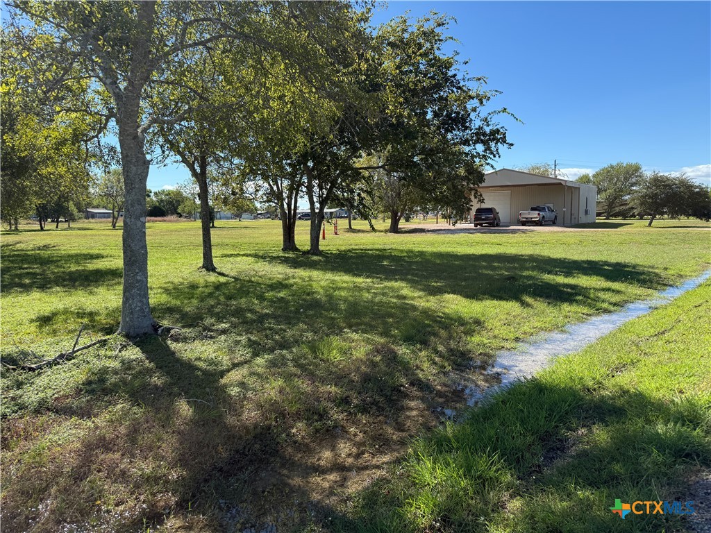 main property photo 11
