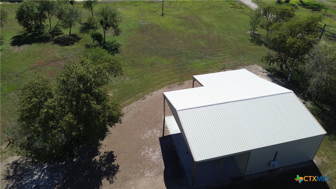 main property photo 16