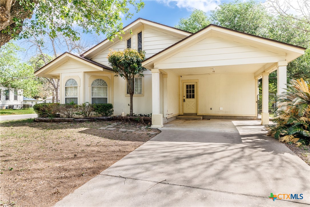 main property photo 19