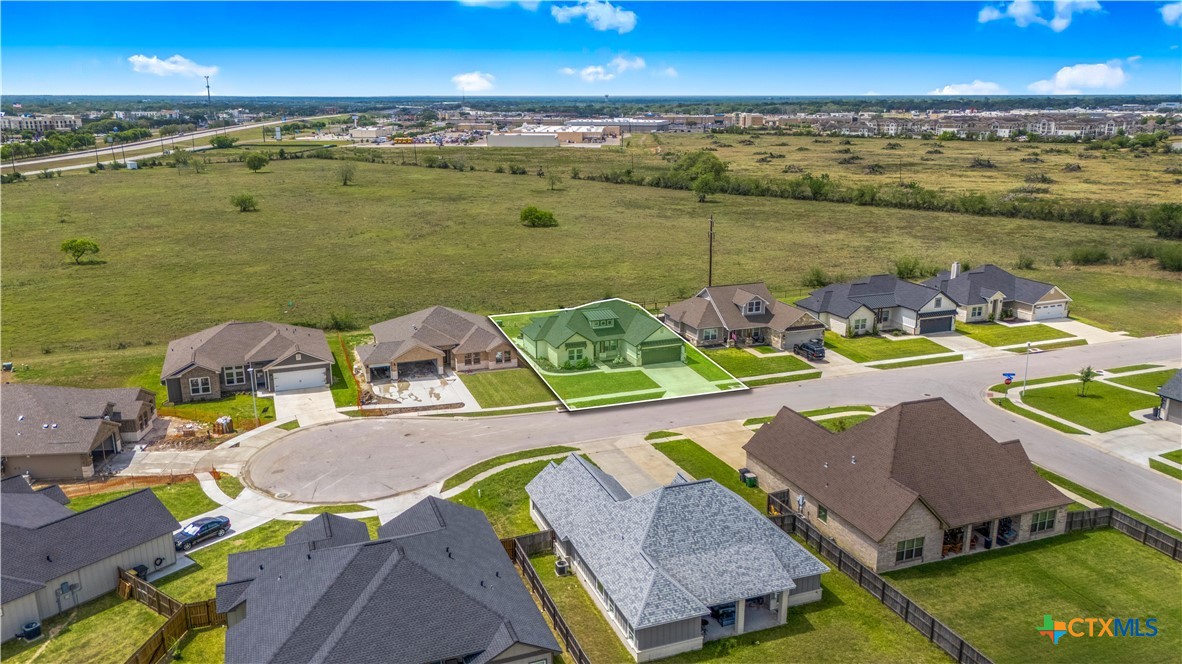 main property photo 8