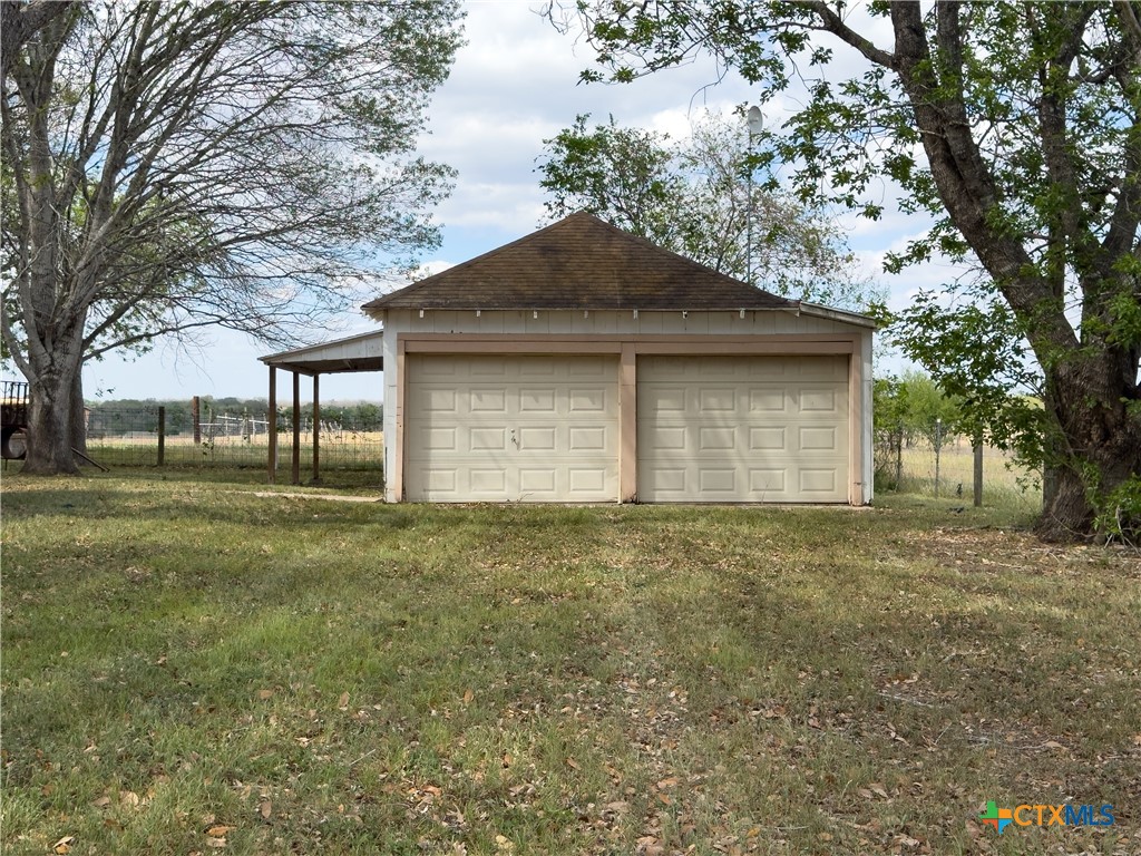 main property photo 34