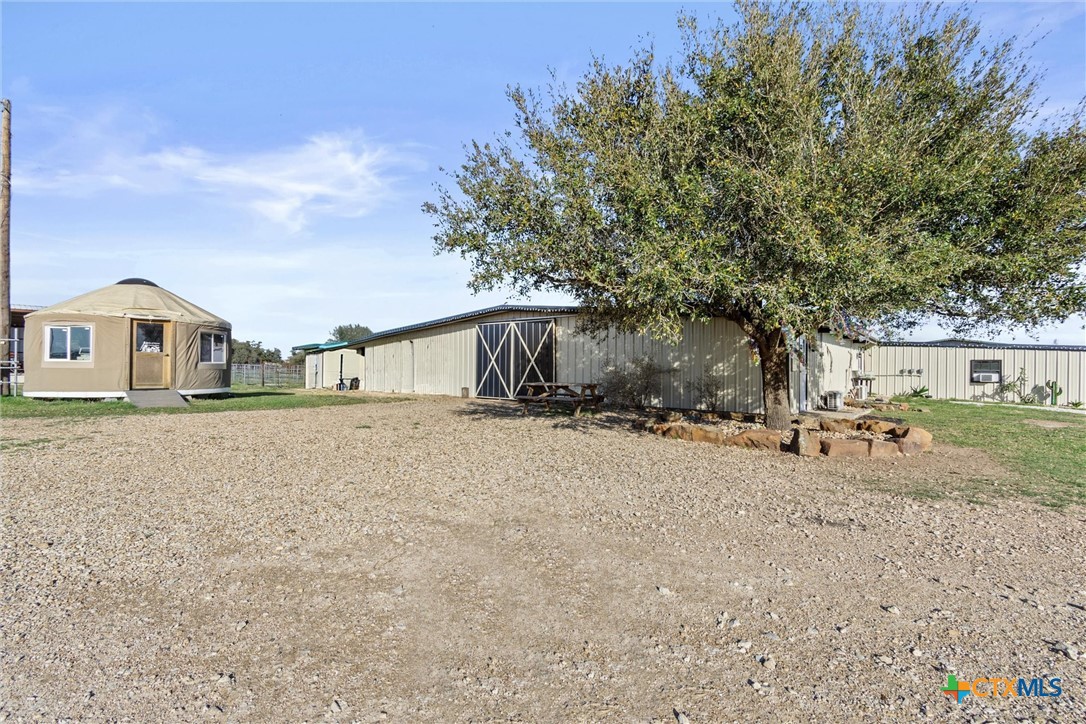 main property photo 23