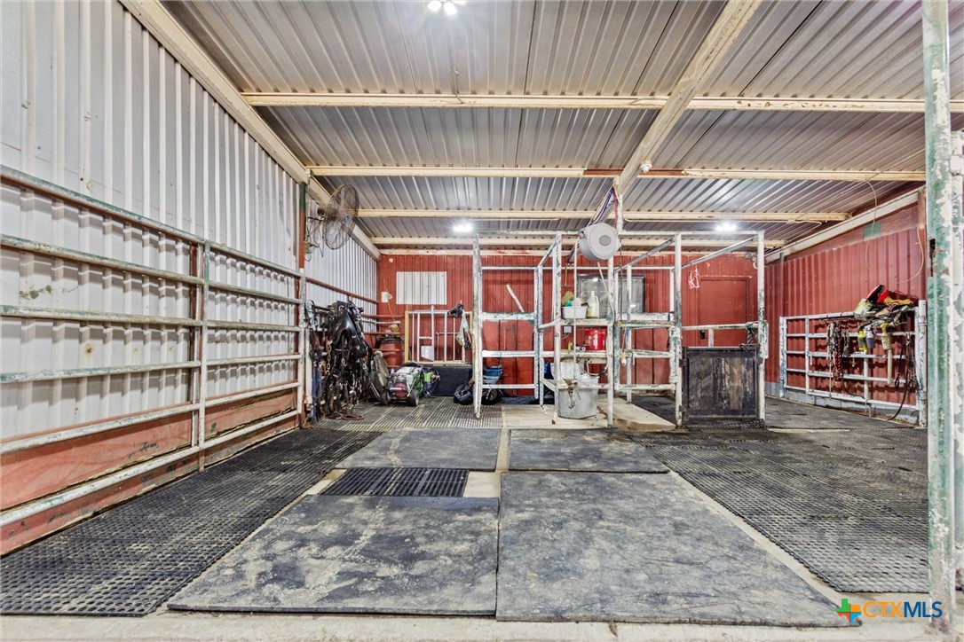 main property photo 36