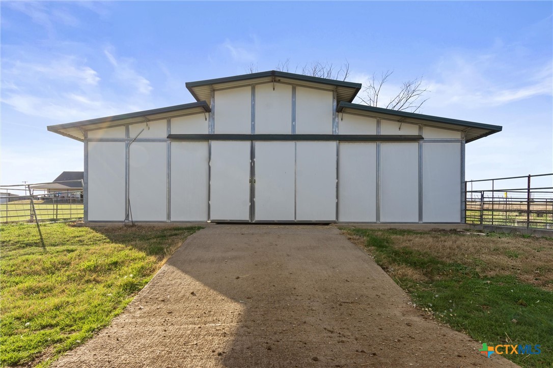 main property photo 45