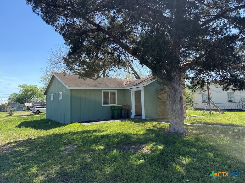 main property photo 12