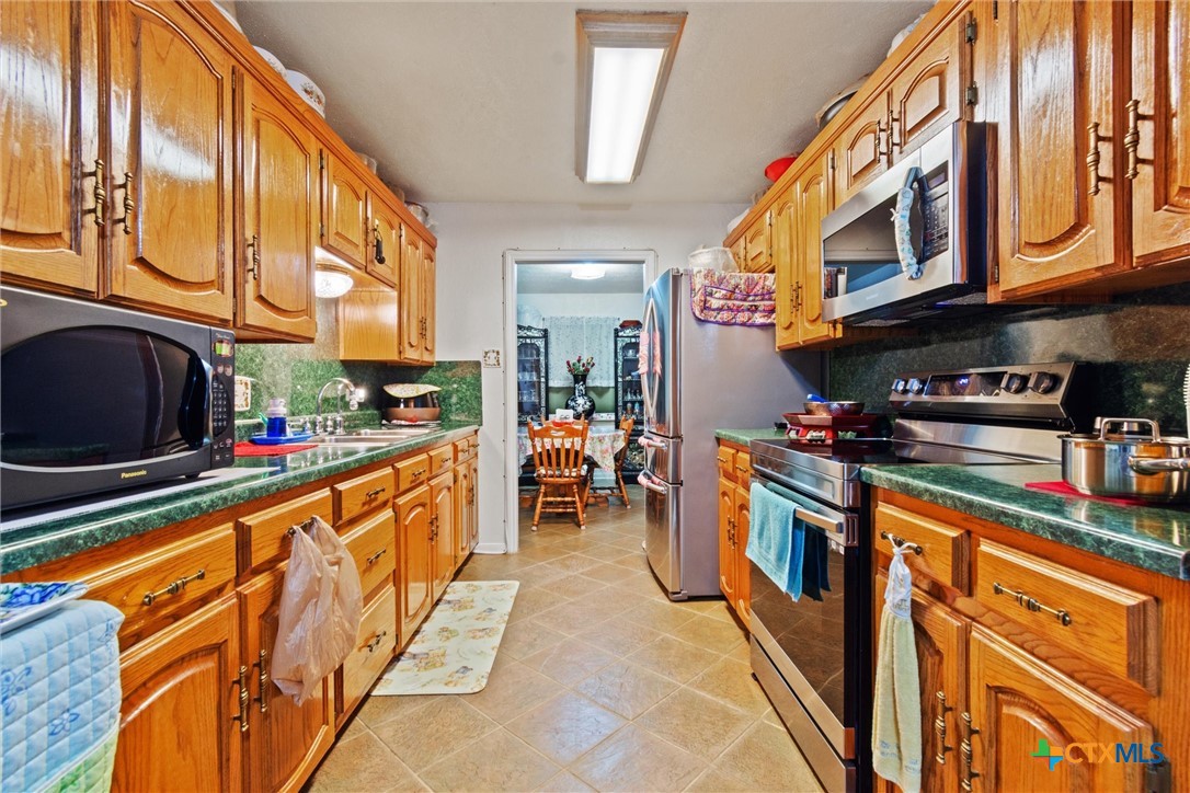 main property photo 15