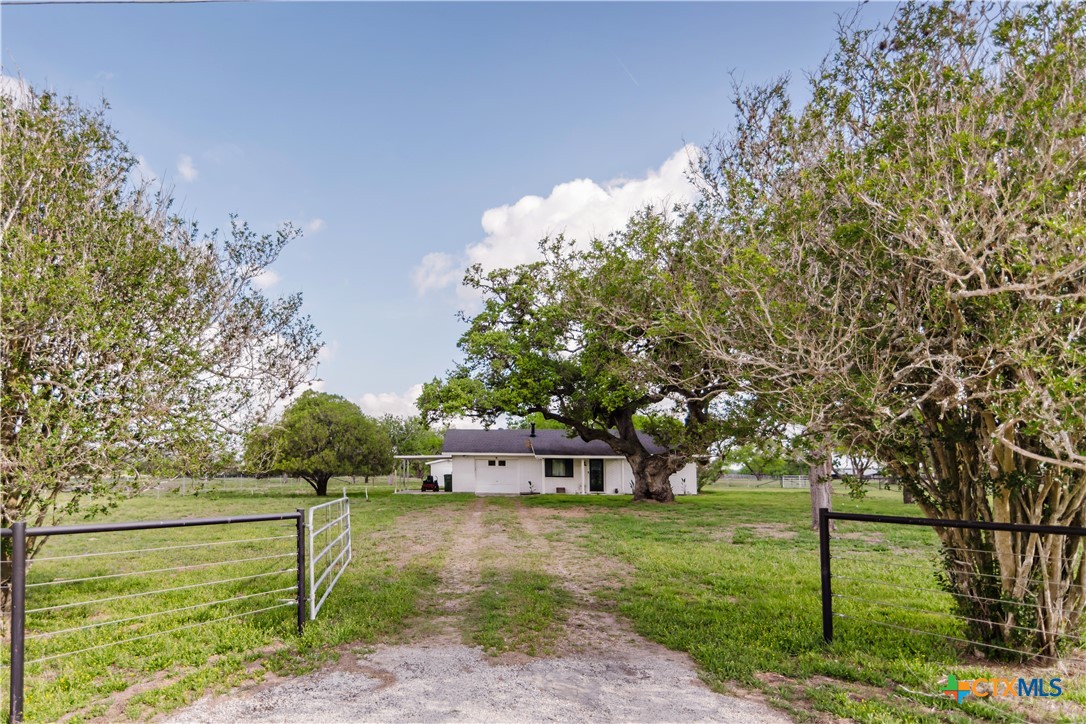 main property photo 30