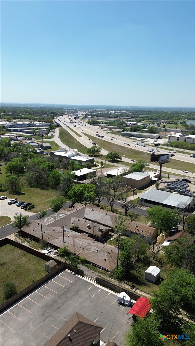 main property photo 24