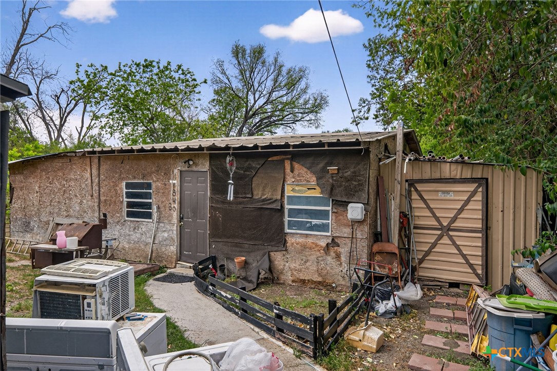 main property photo 14