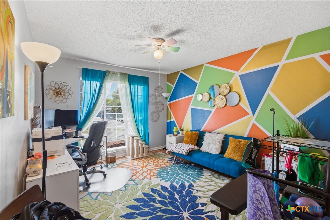 main property photo 15