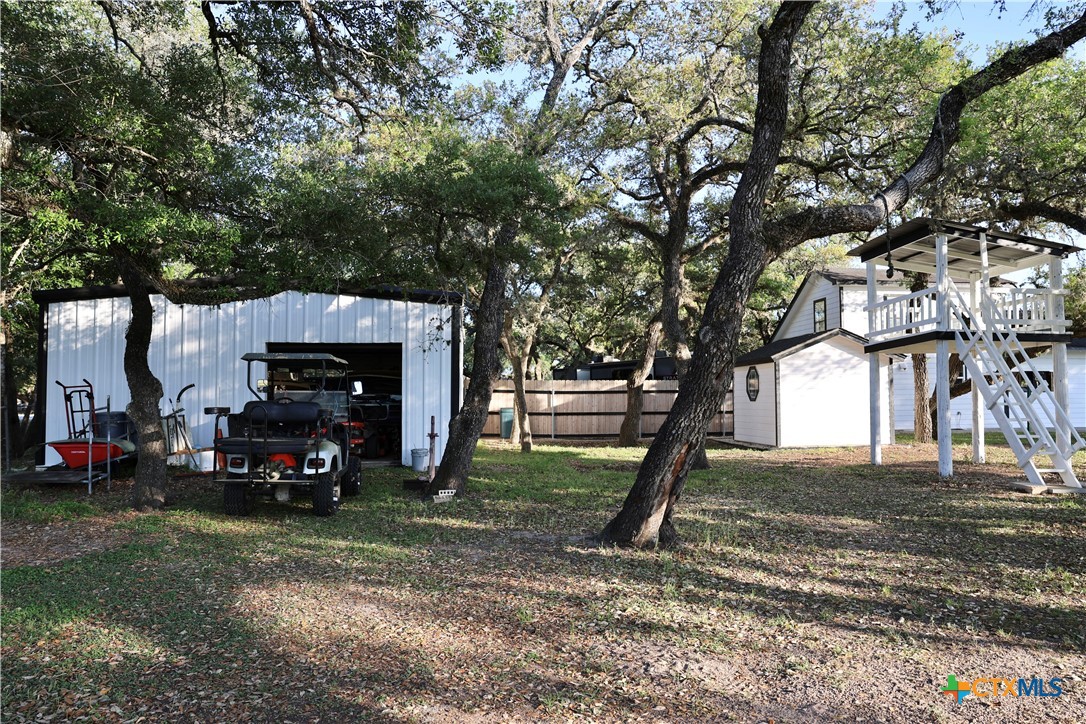 main property photo 10