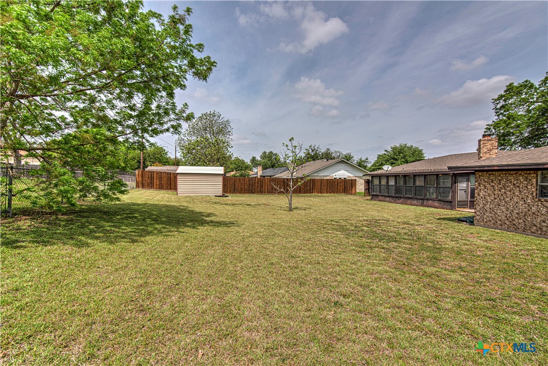 main property photo 34