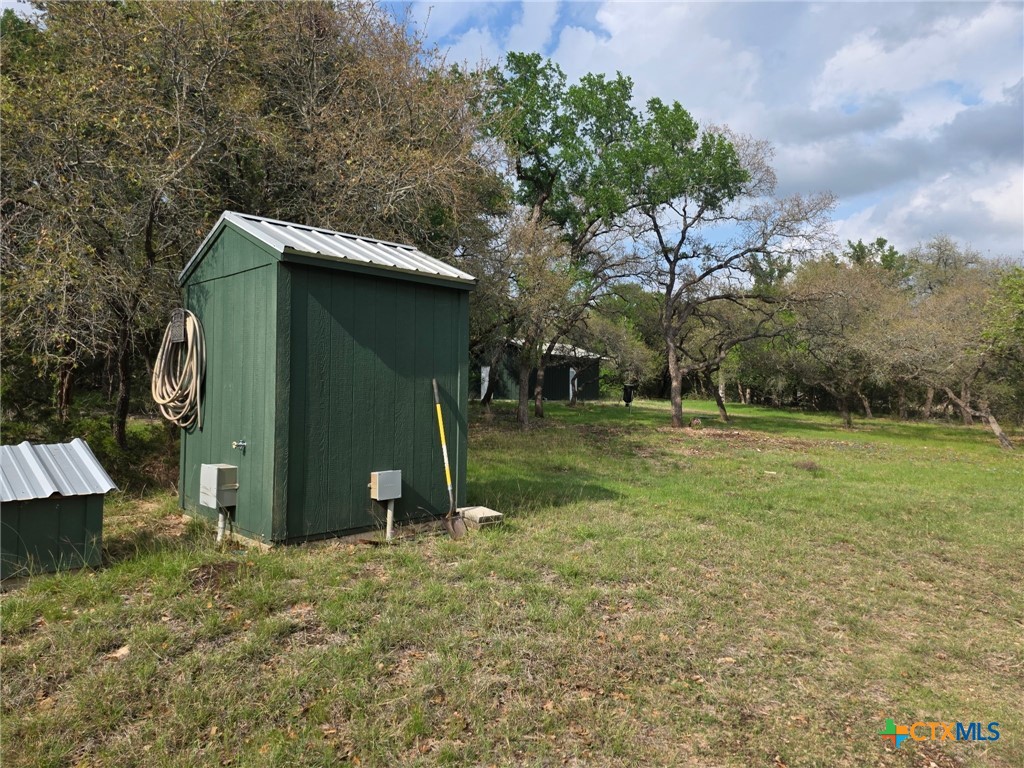 main property photo 17