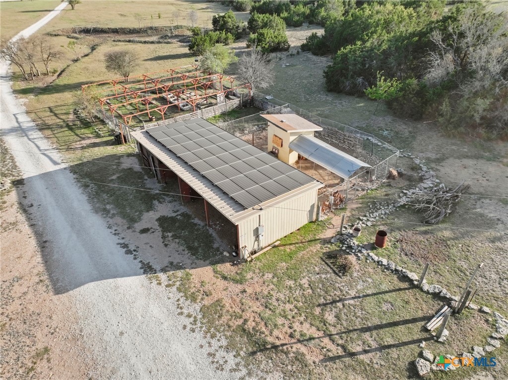 main property photo 35