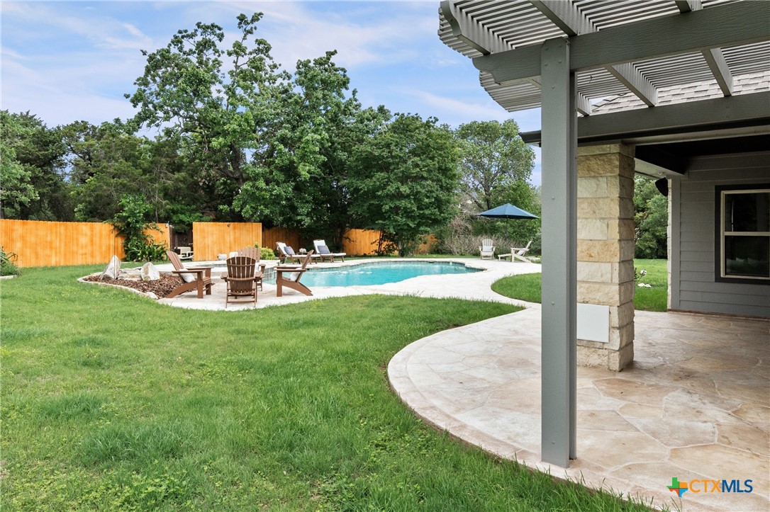 main property photo 36