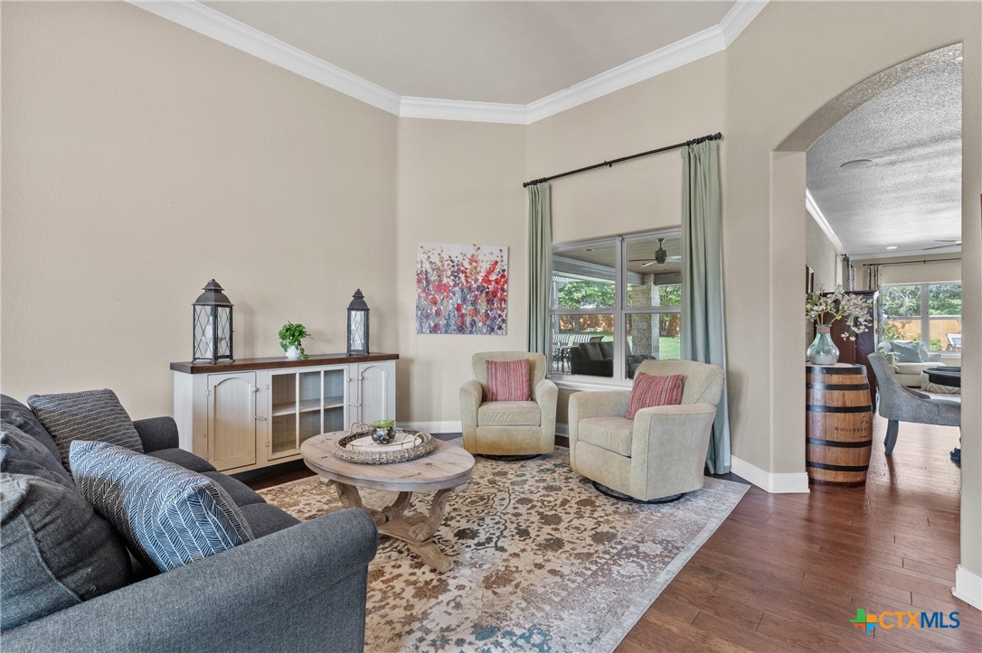 main property photo 5