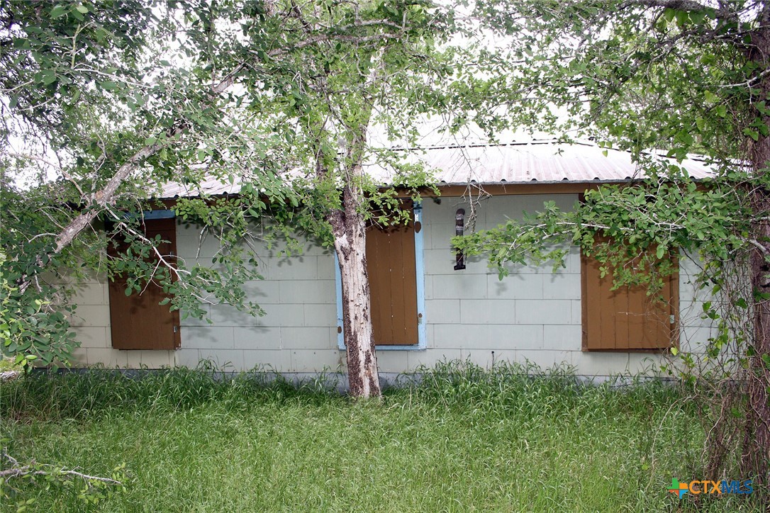 main property photo 6