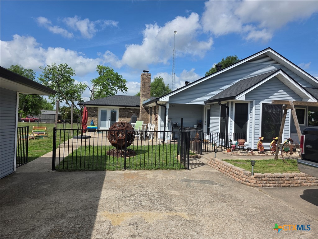 main property photo 36