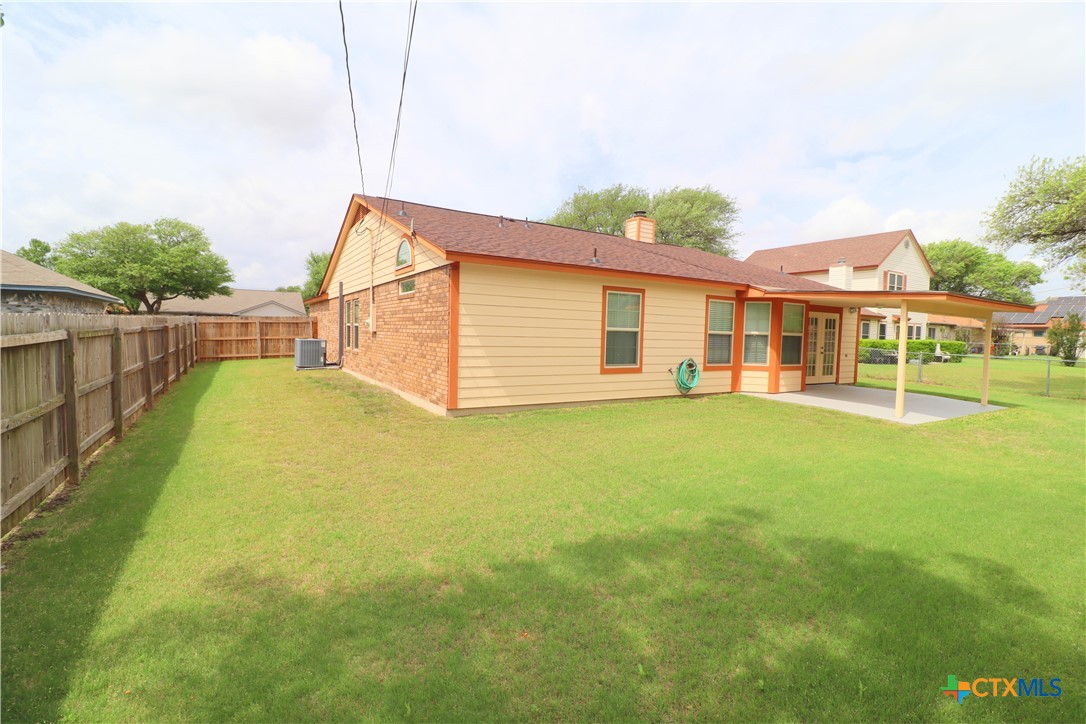 main property photo 40
