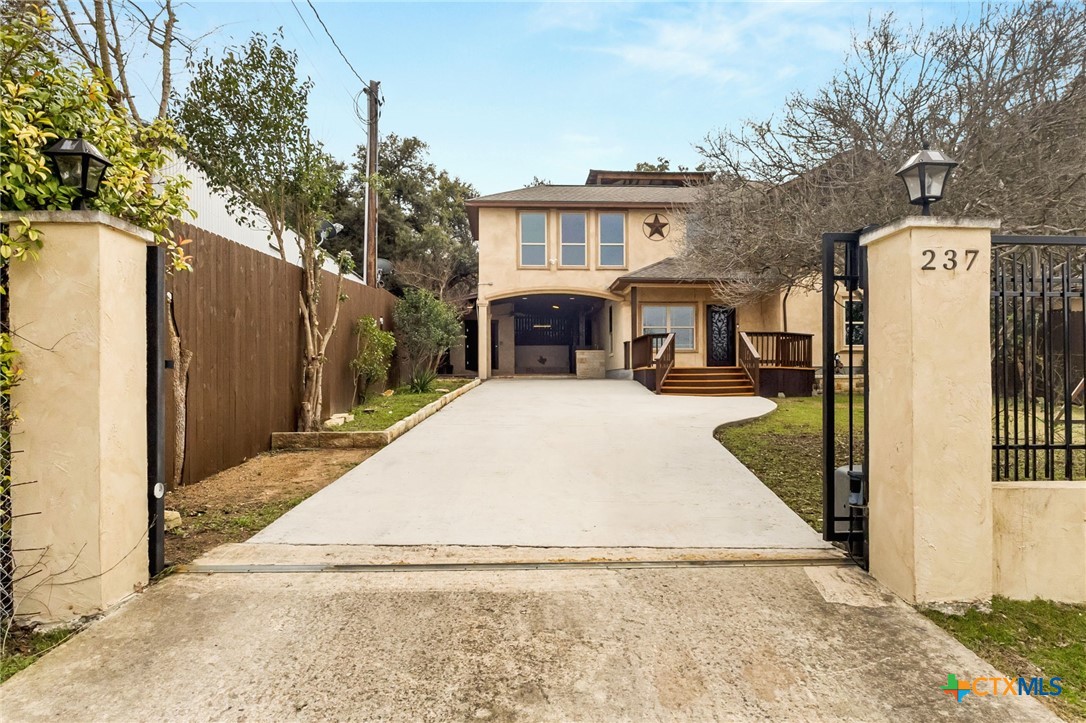 main property photo 29