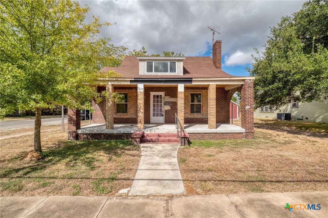 main property photo 28
