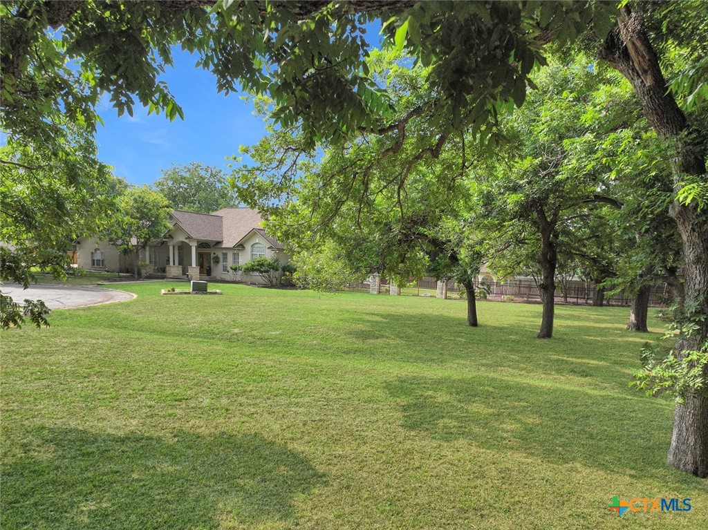 main property photo 4
