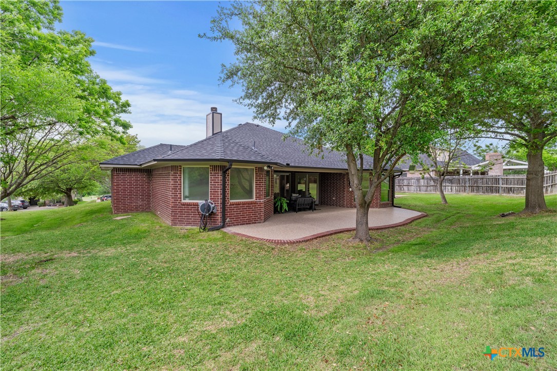 main property photo 44