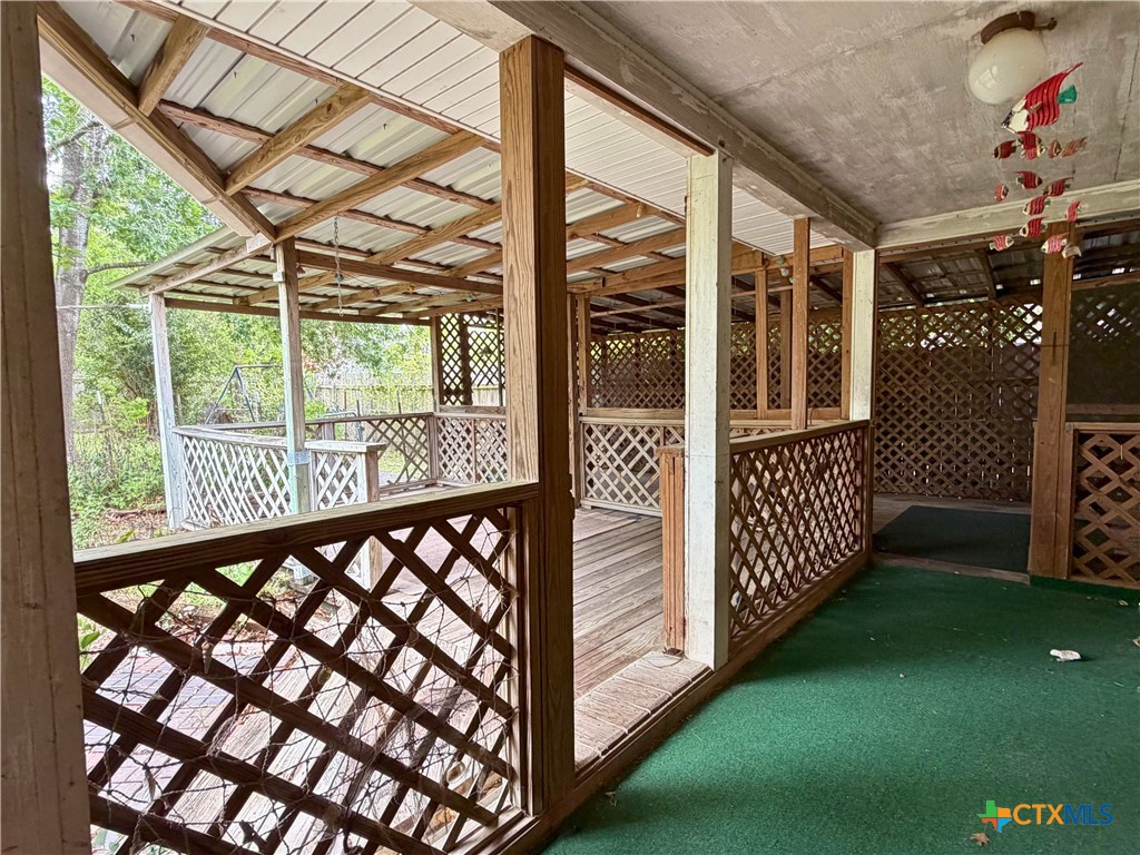 main property photo 18