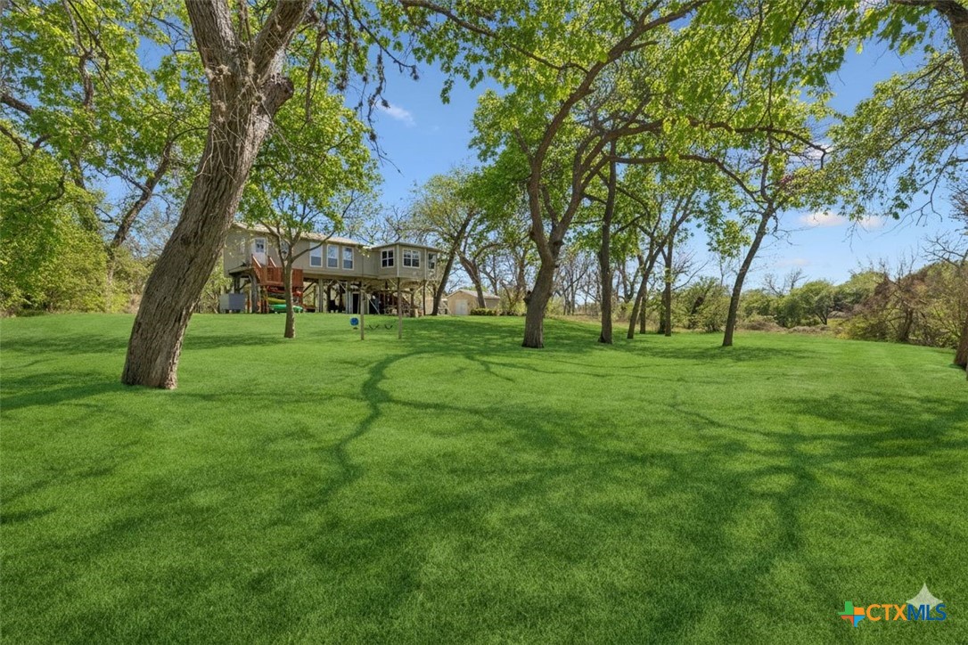 main property photo 24
