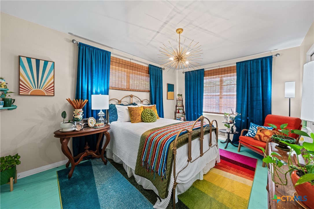 main property photo 25