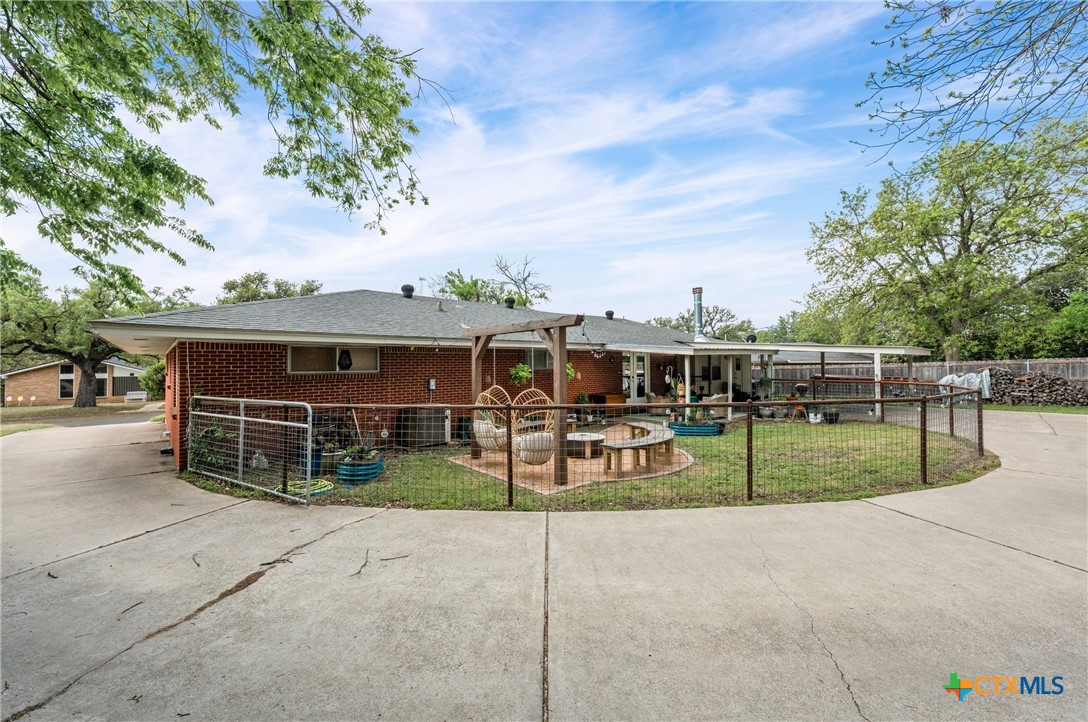 main property photo 38