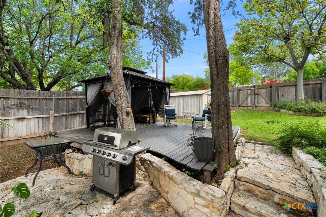 main property photo 36