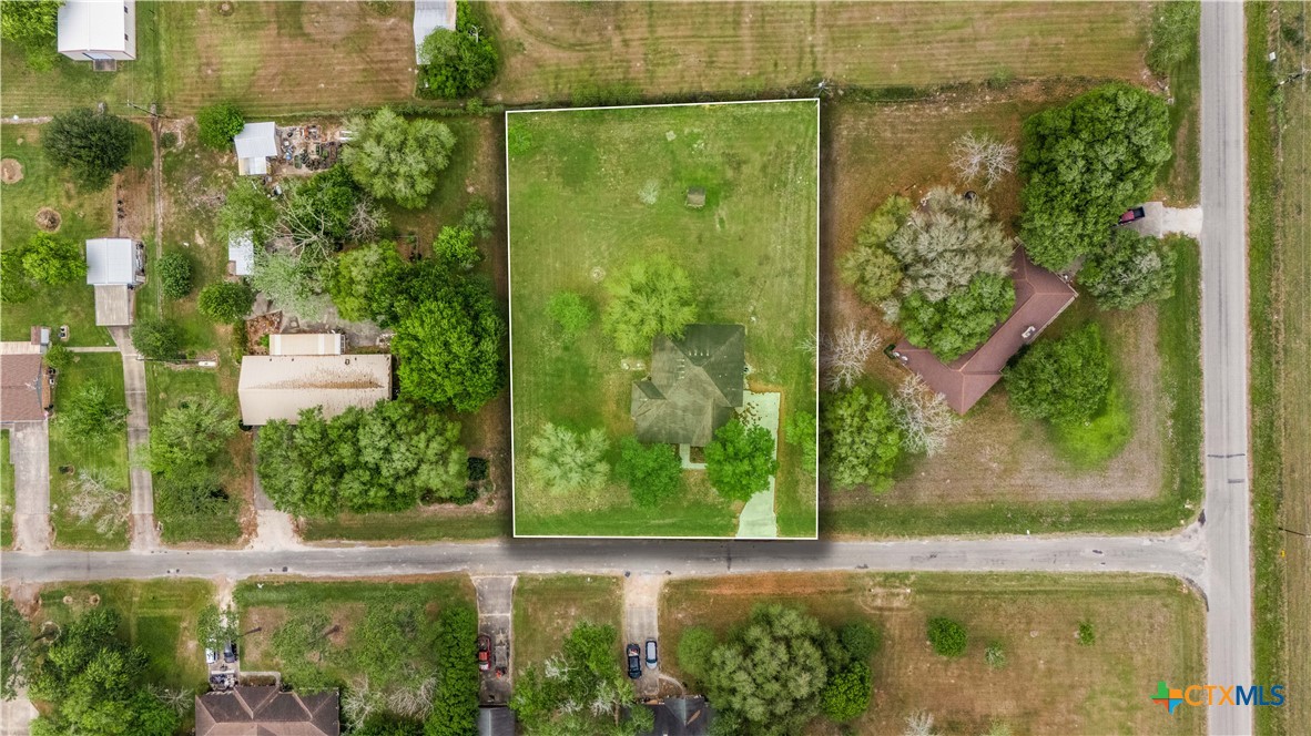 main property photo 34