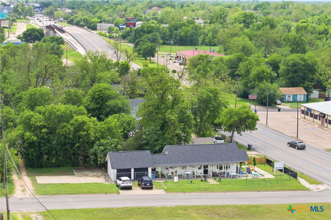 main property photo 13