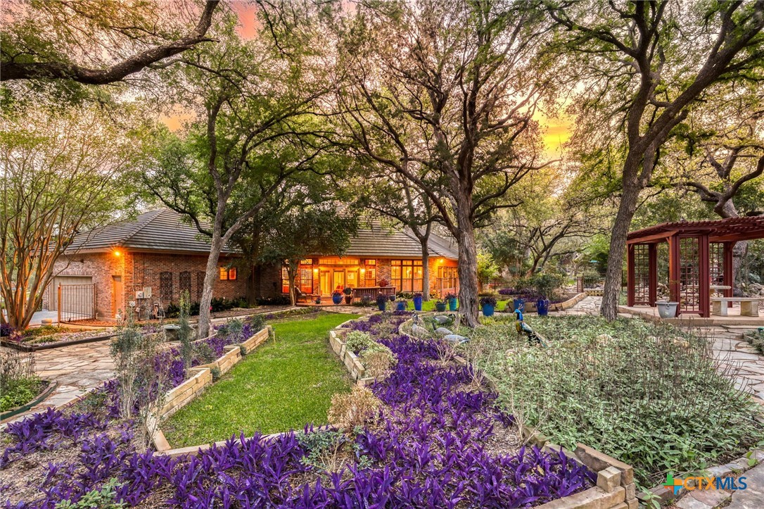 main property photo 24