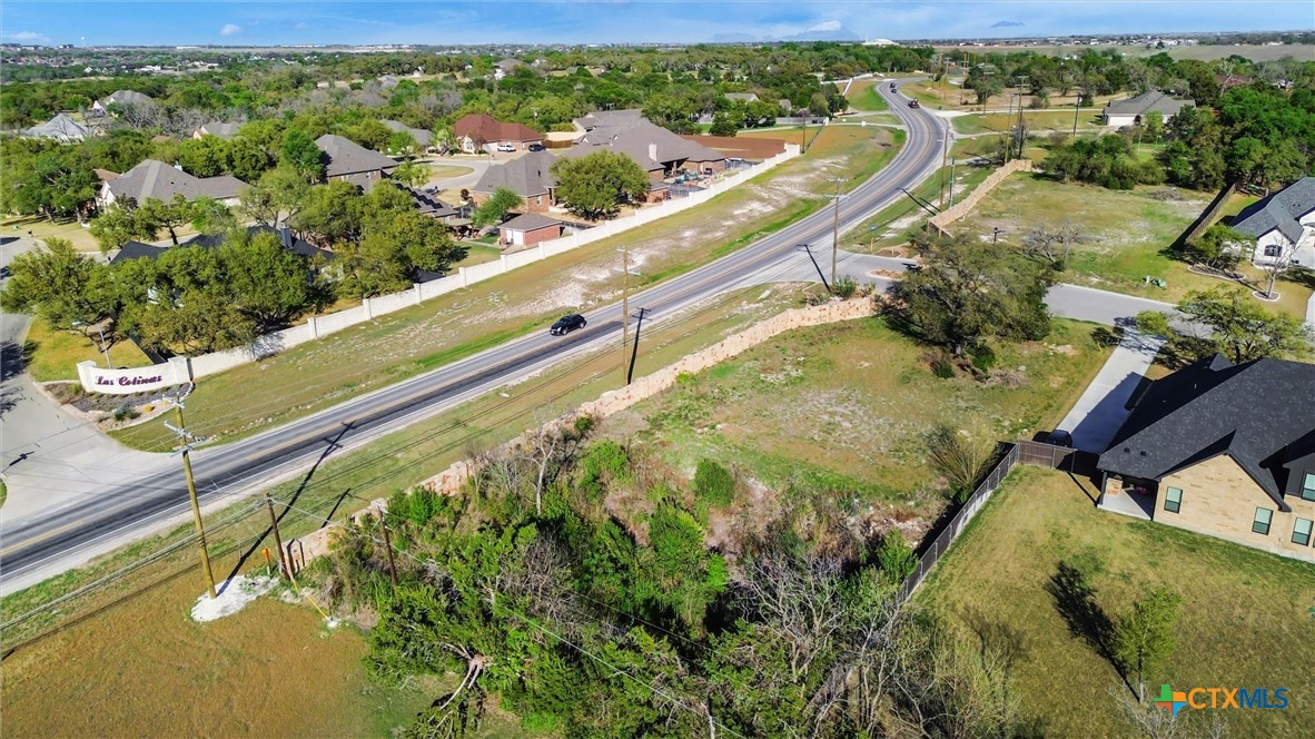 main property photo 10
