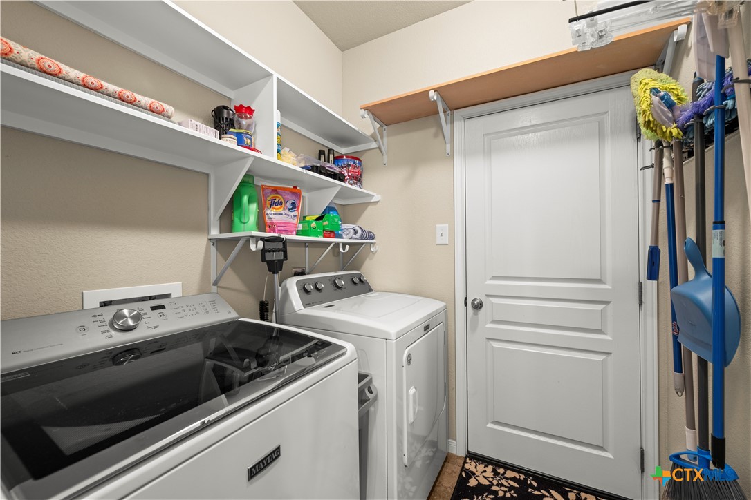 main property photo 12