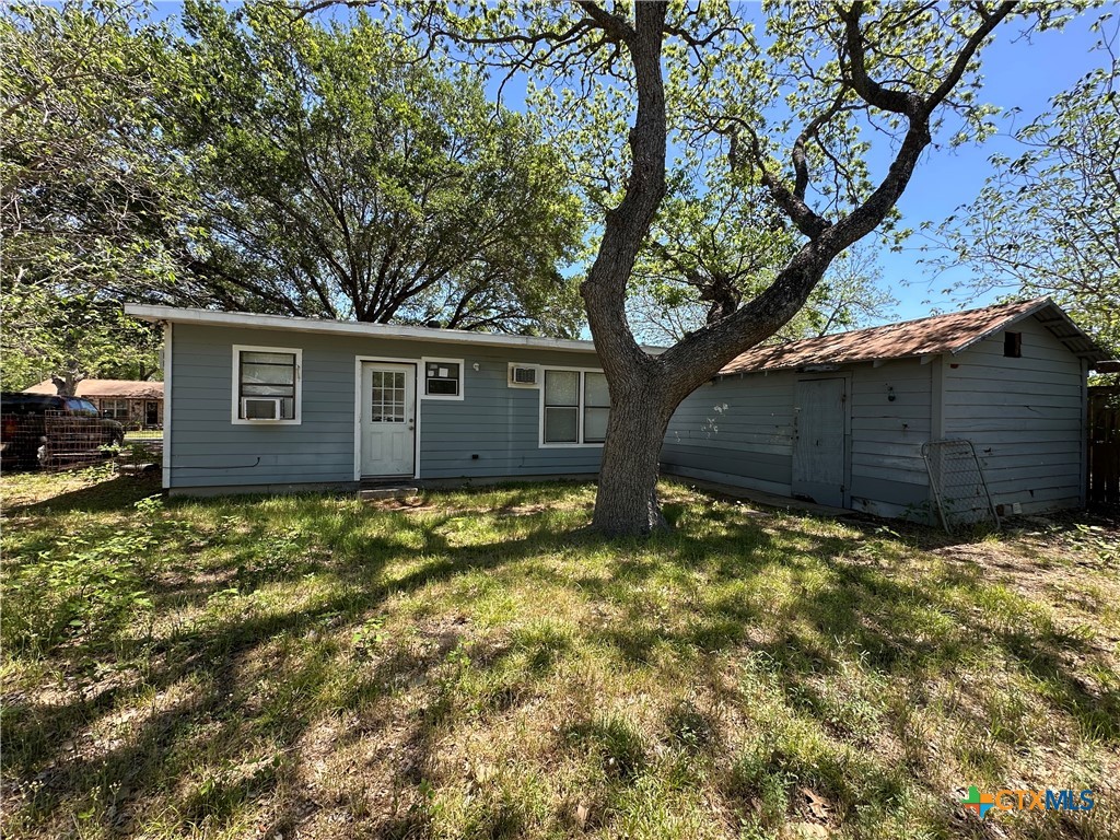 main property photo 10