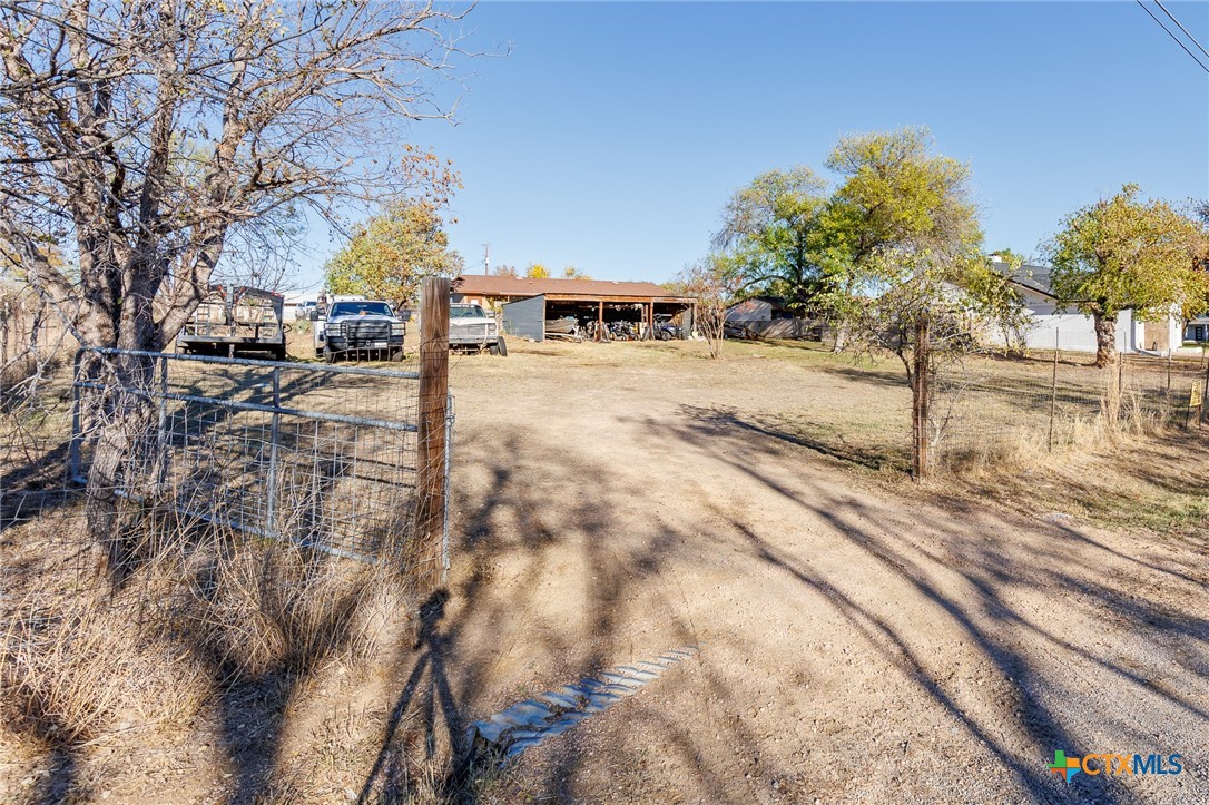 main property photo 43