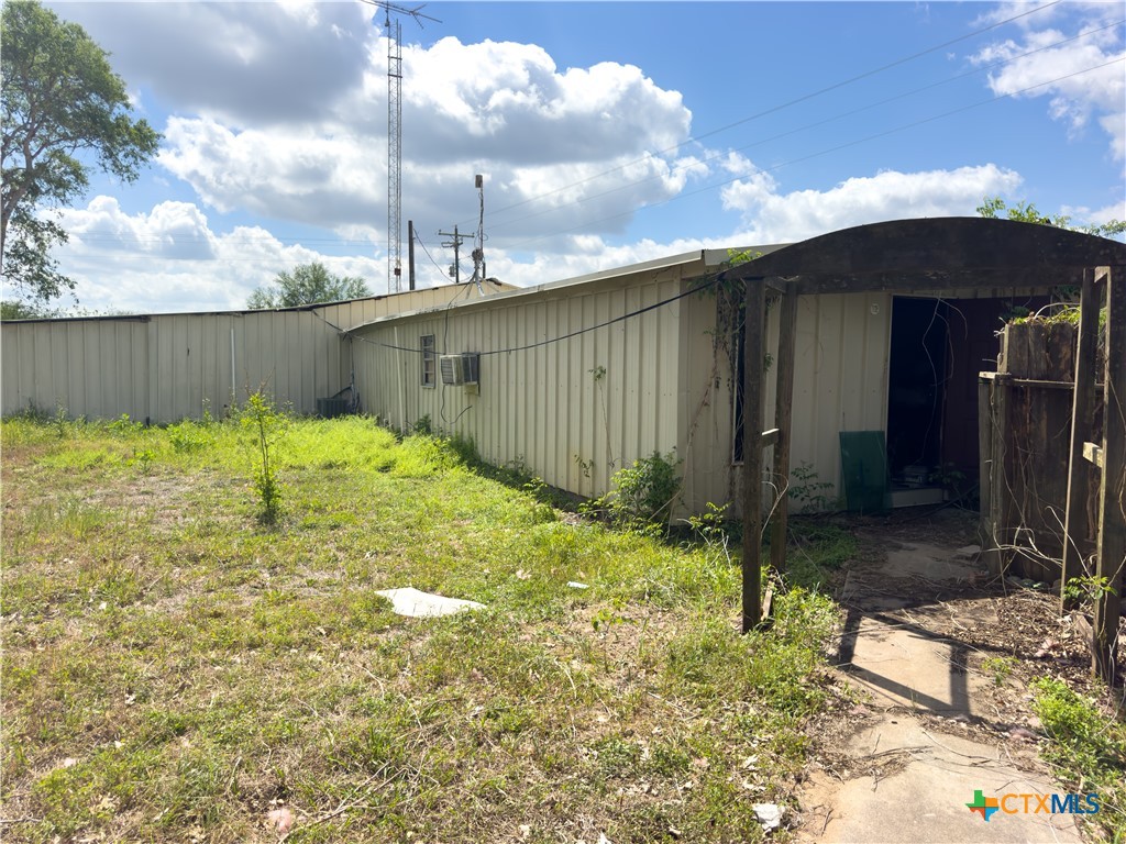 main property photo 39