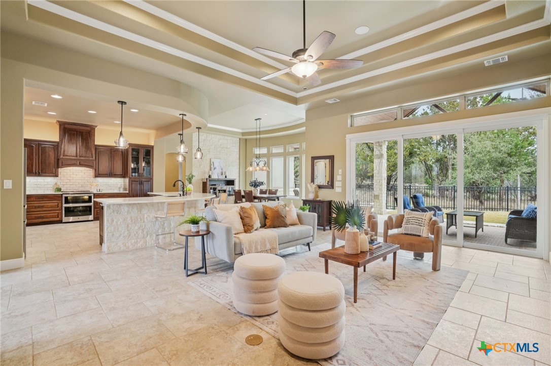 property viewer photo 1