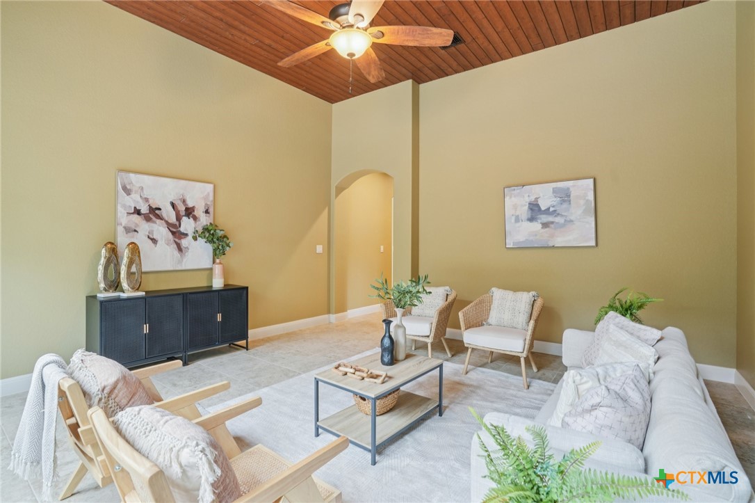 property viewer photo 6