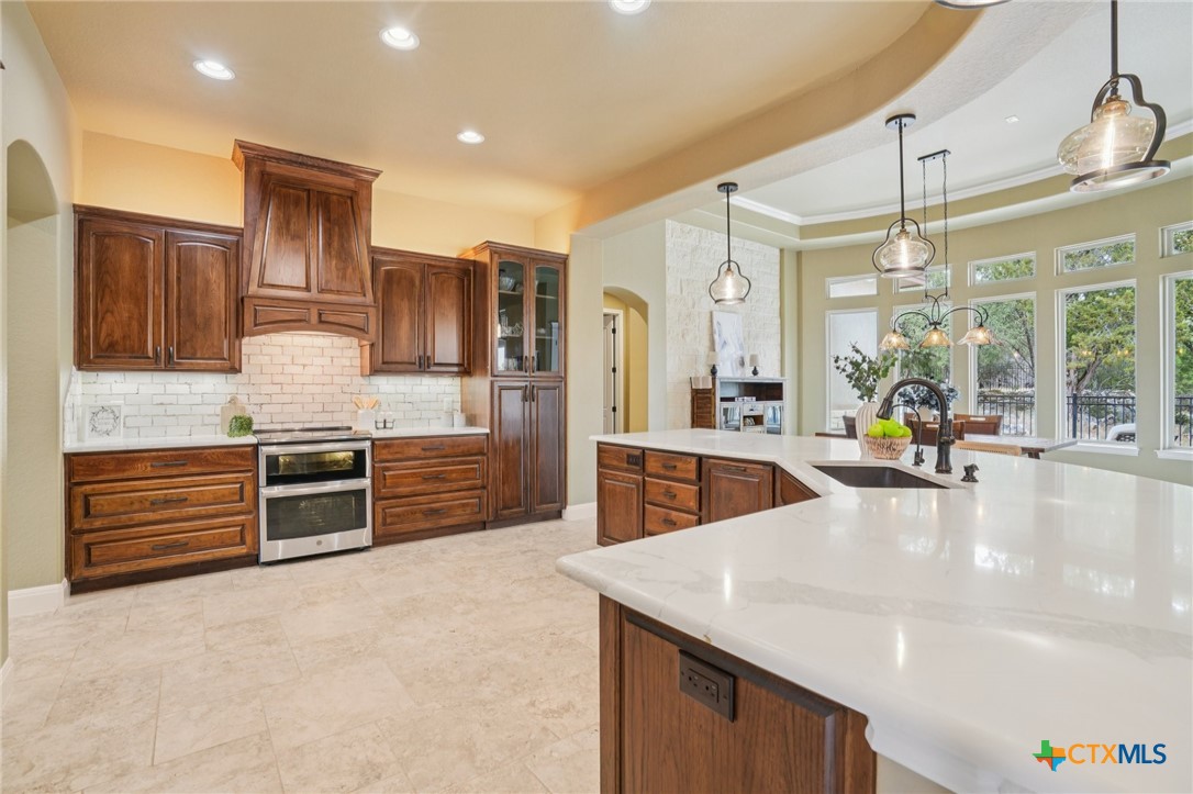 property viewer photo 9