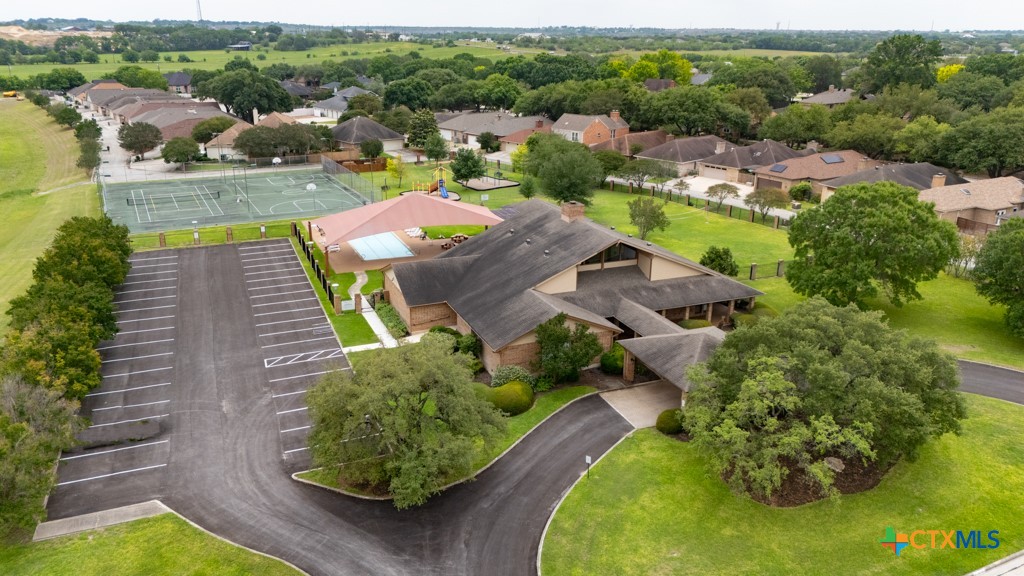 main property photo 35