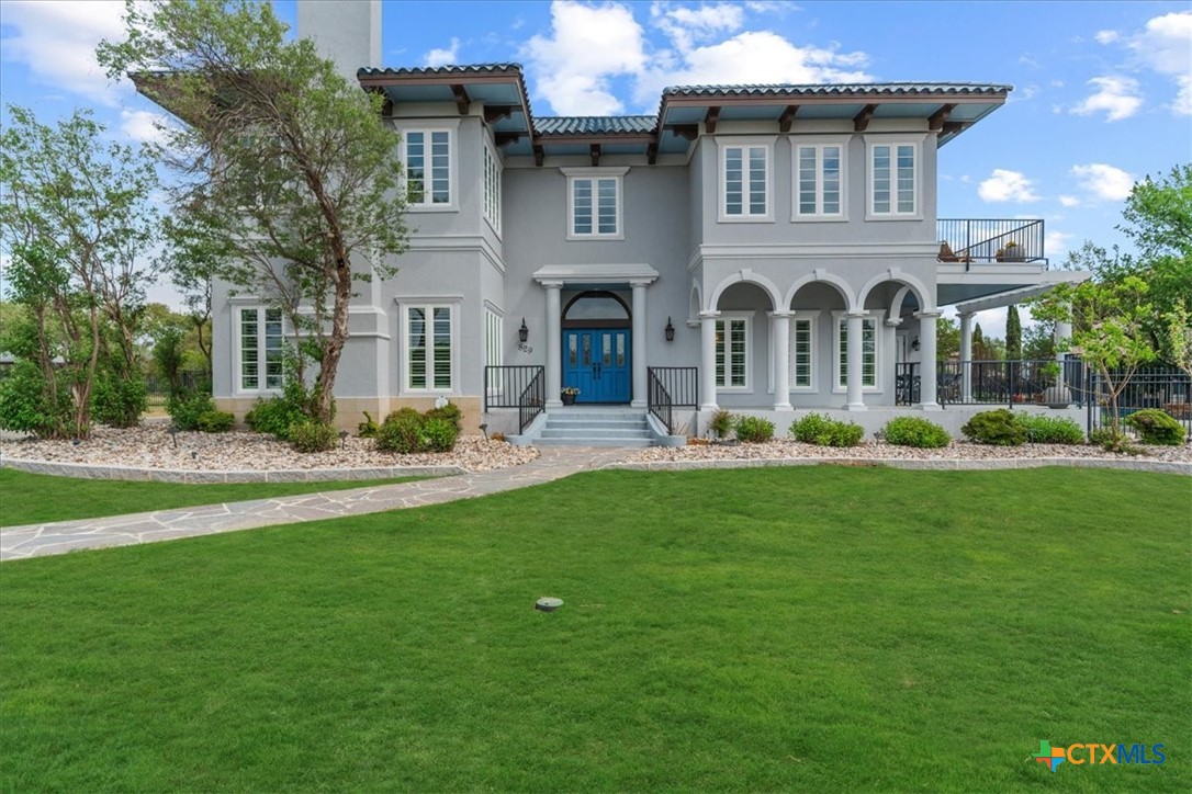 main property photo 1